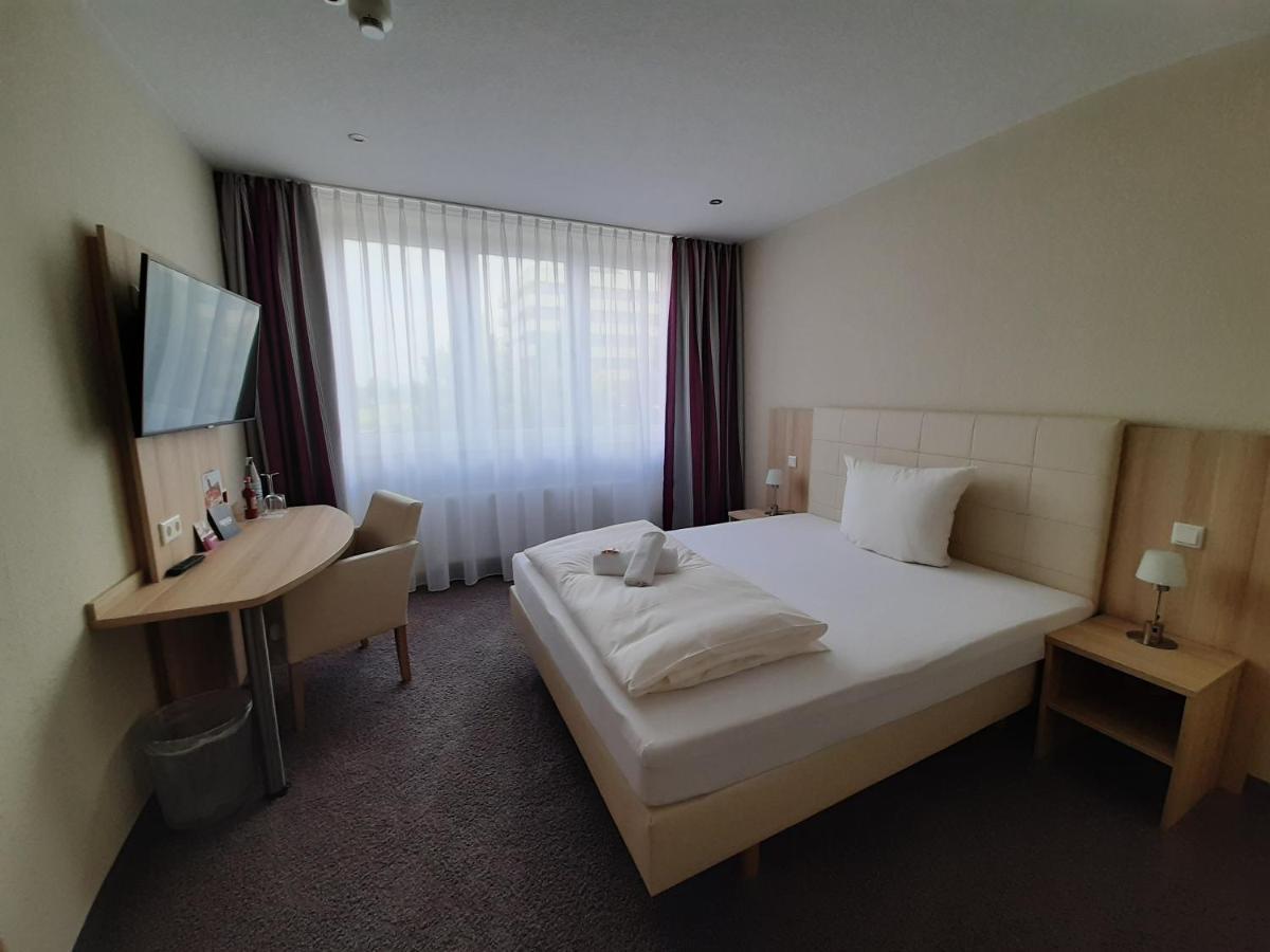 Hotel Siebenschlaefer Am Wasserturm Alsdorf Zewnętrze zdjęcie